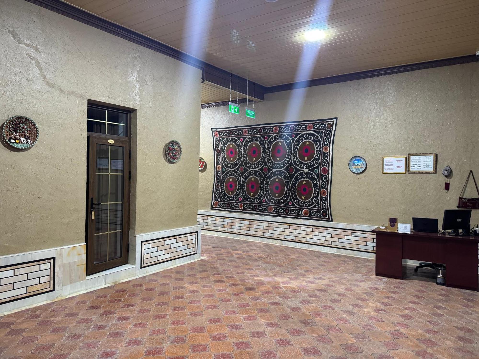 Salomat Guest House Samarkand Exteriör bild
