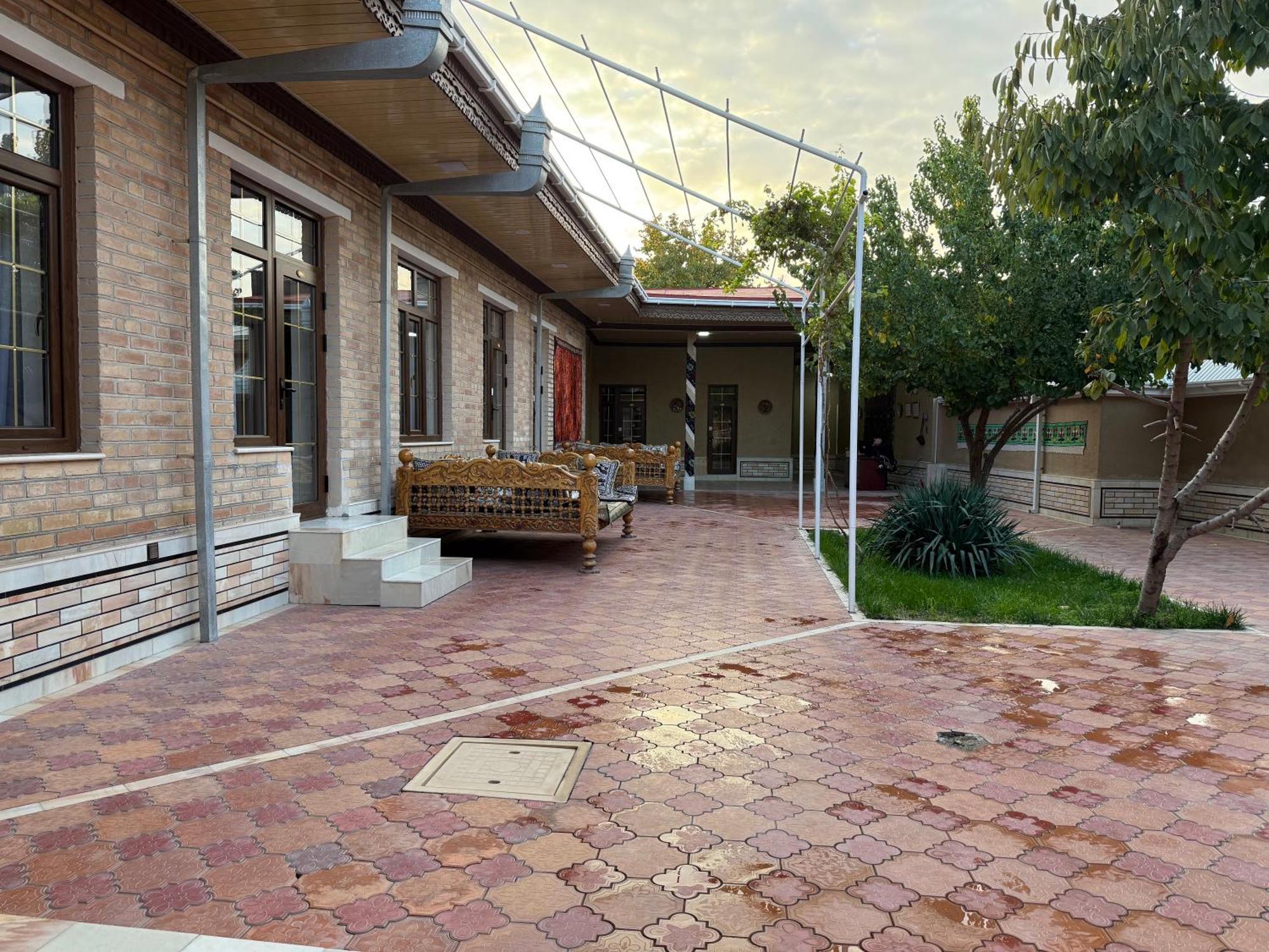 Salomat Guest House Samarkand Exteriör bild